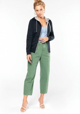 K467 - Damessweater met rits en capuchon in contrasterende kleur